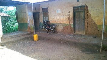 Compound house without proper housing facilities .